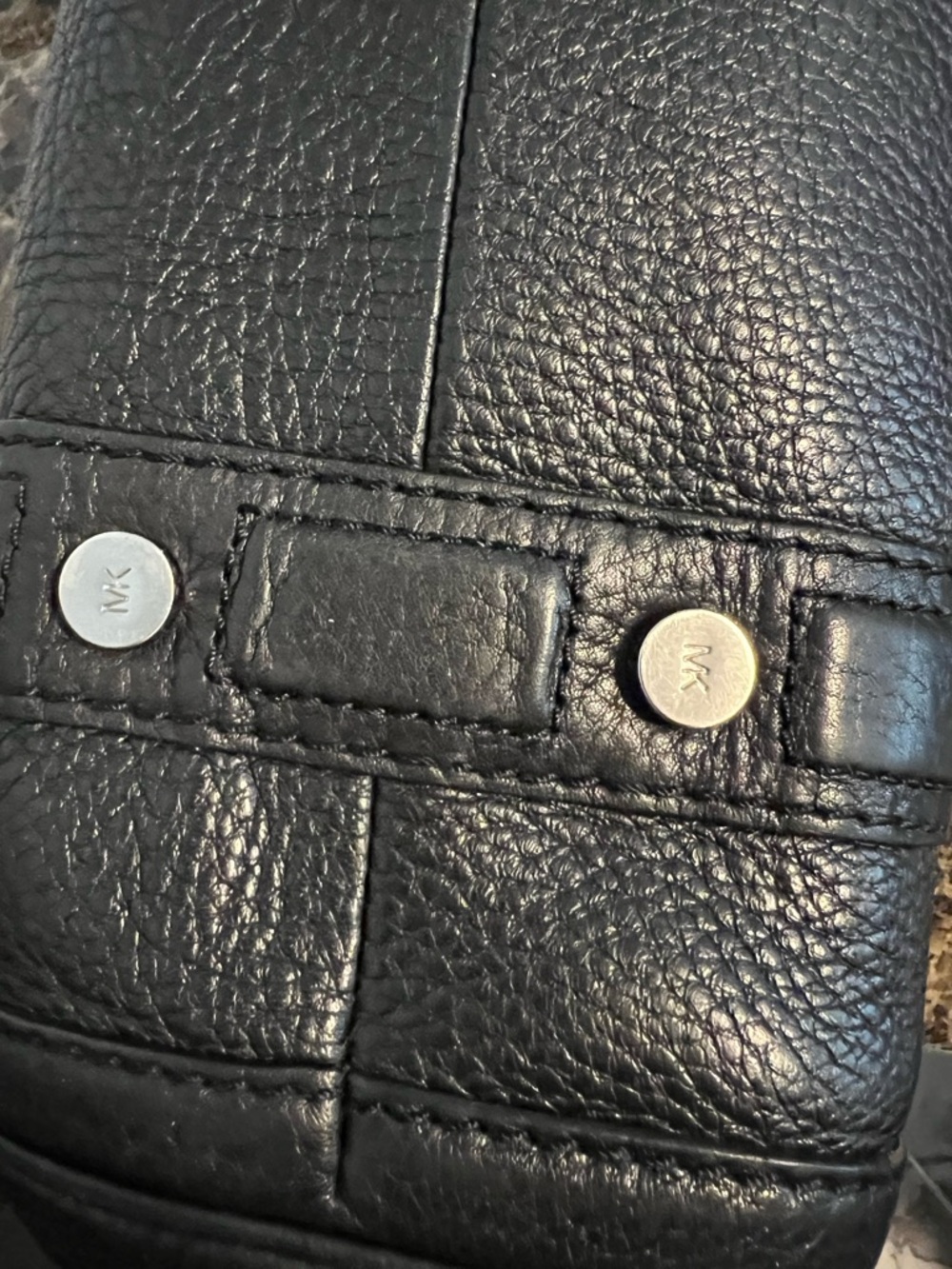 Michael Kors Vintage Black Leather Shoulder Satchel w/ Silver-Tone Clasp & Logo - Picture 7 of 7